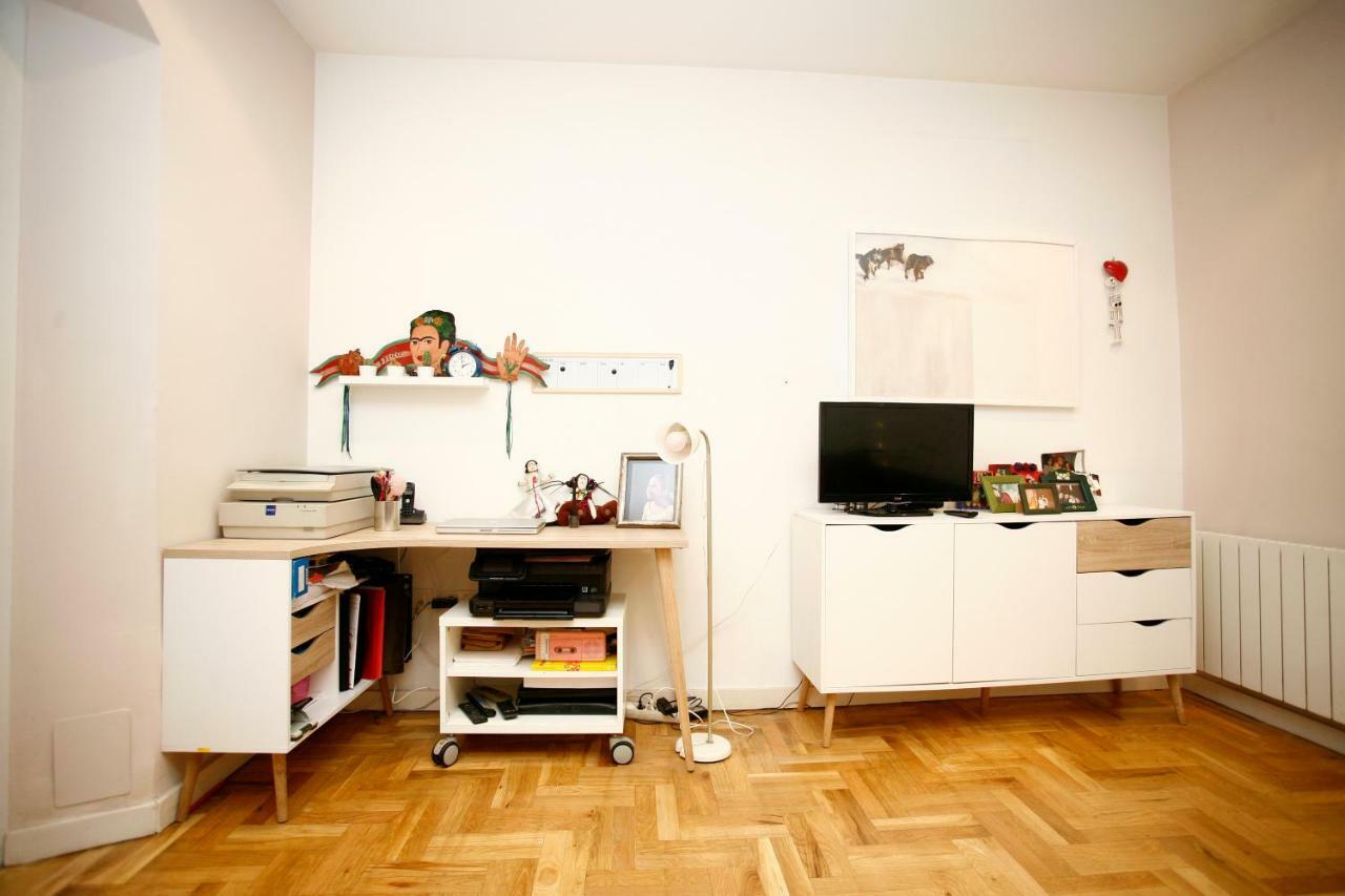 Апартаменты Piso Centrico Con Patio Бильбао Экстерьер фото